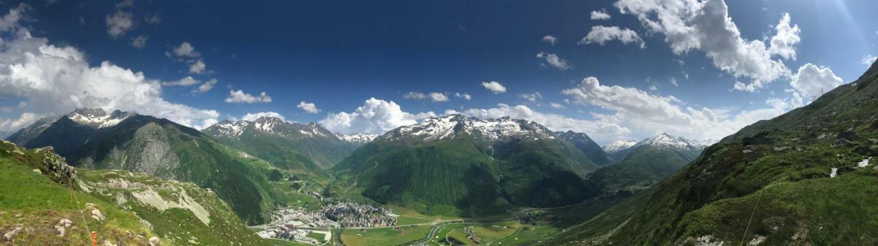 Sust Lodge Am Gotthard Hospental Exteriér fotografie