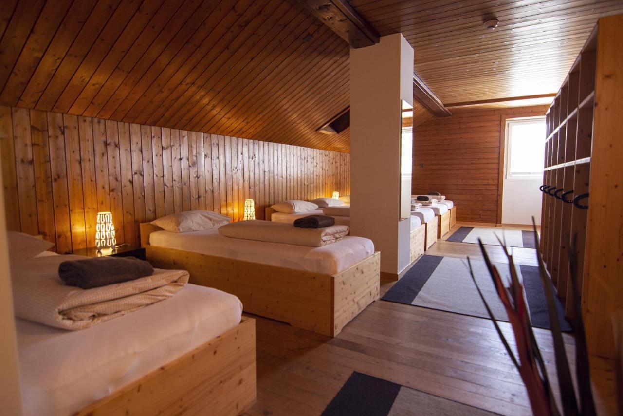 Sust Lodge Am Gotthard Hospental Exteriér fotografie