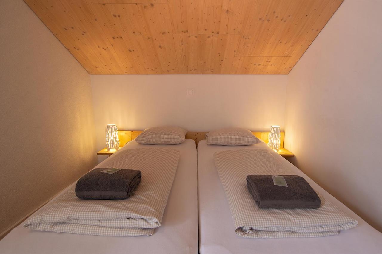 Sust Lodge Am Gotthard Hospental Pokoj fotografie